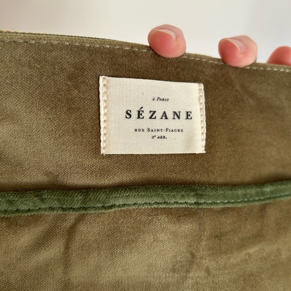 Sezane green velvet pouch GWP - Picture 3 of 3